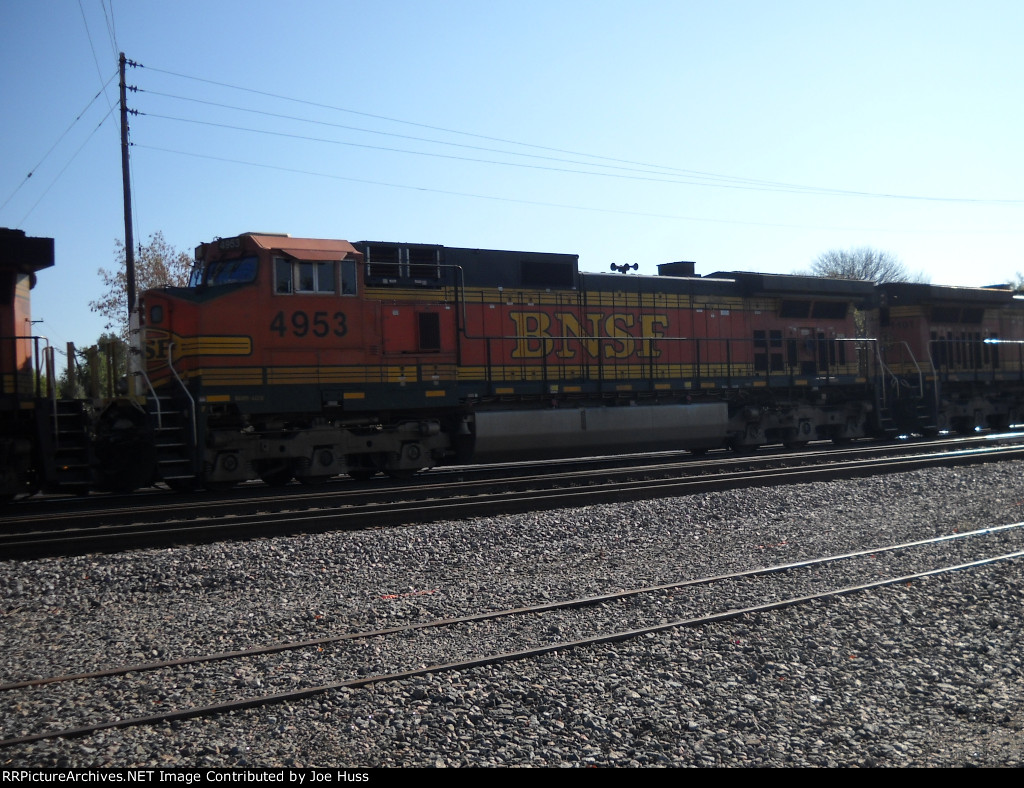 BNSF 4953